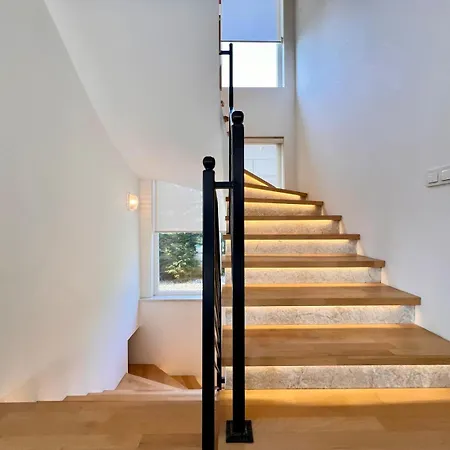 Signature Villa *