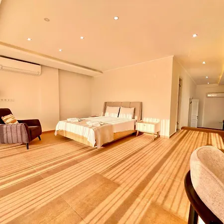 Signature Villa