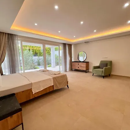 Signature Villa