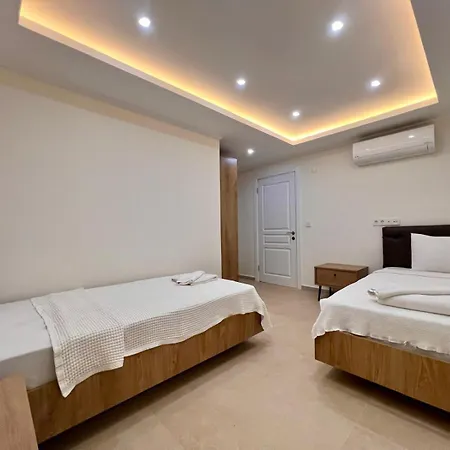 Signature Villa Eskiomerler