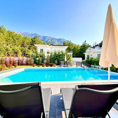 Signature Villa *